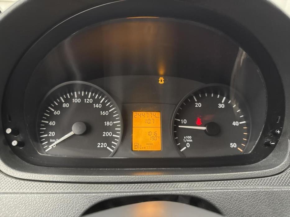 MERCEDES-BENZ Vito 2012