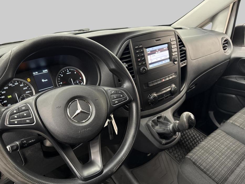 MERCEDES-BENZ Vito 2020