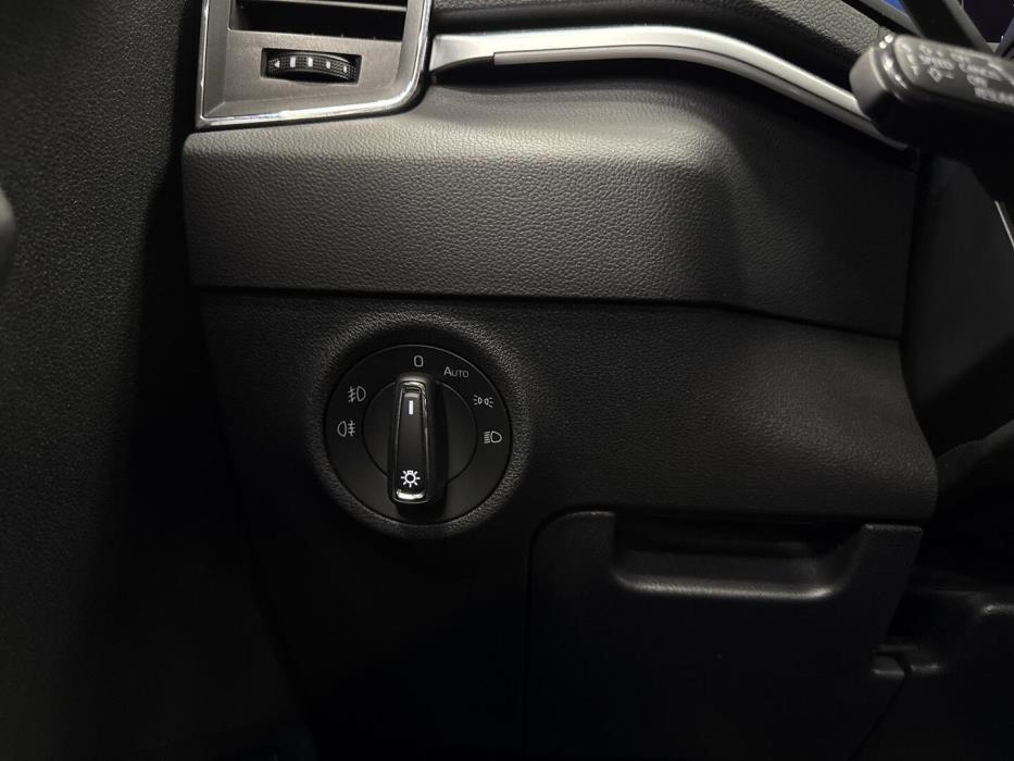 SKODA KAROQ 2019