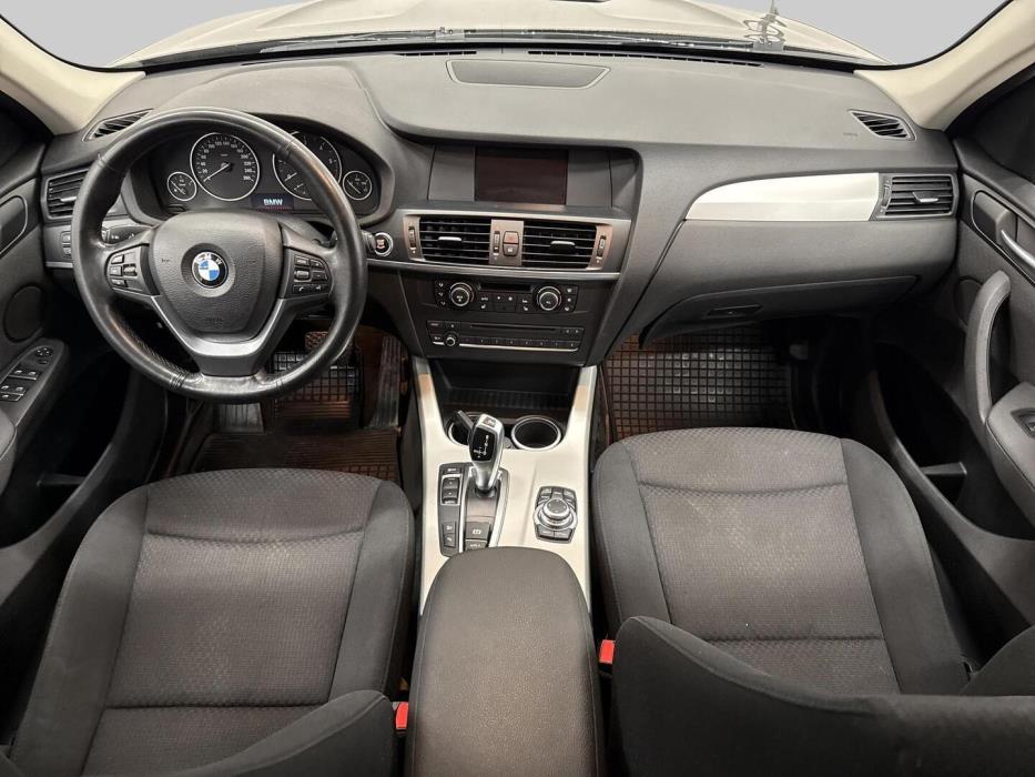 BMW X3 2011