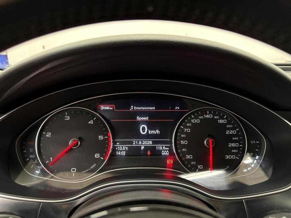 AUDI A6 2012