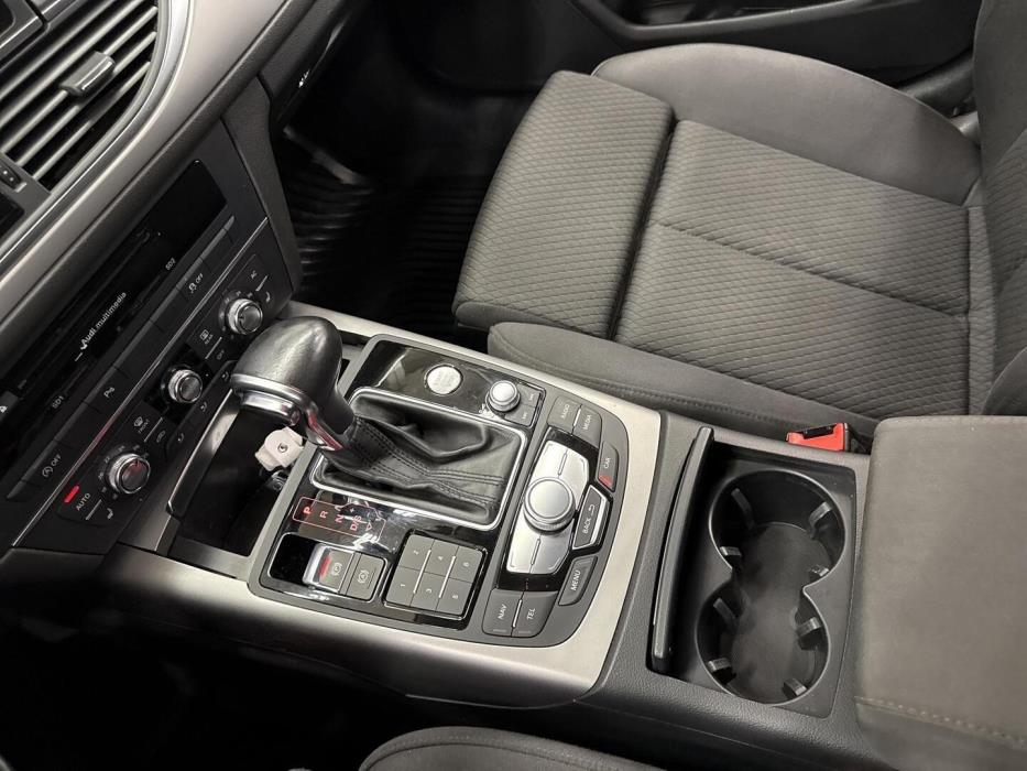 AUDI A6 2012