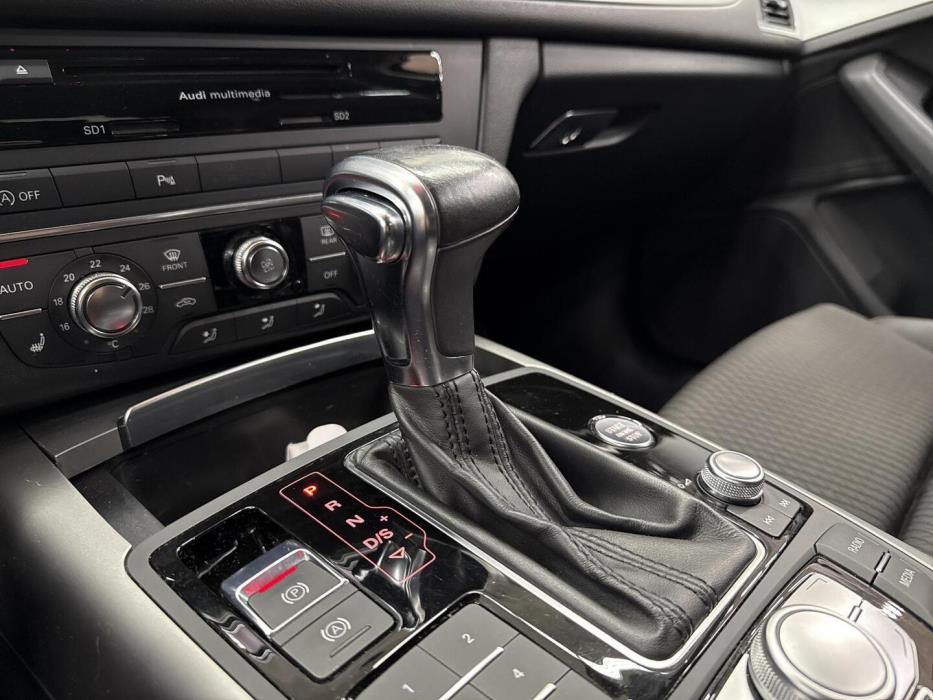 AUDI A6 2012