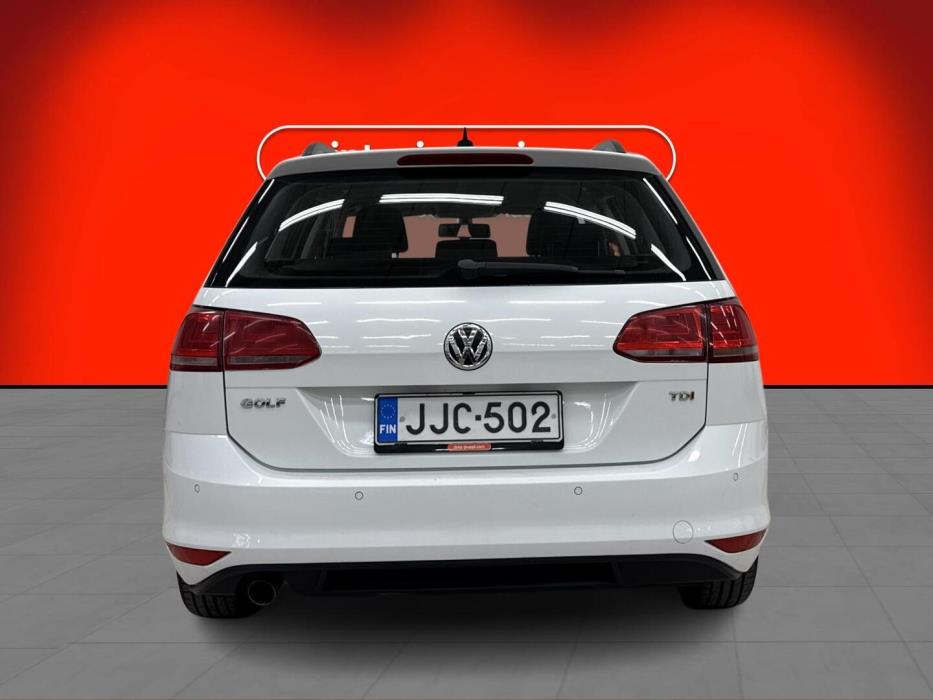 VOLKSWAGEN Golf 2013