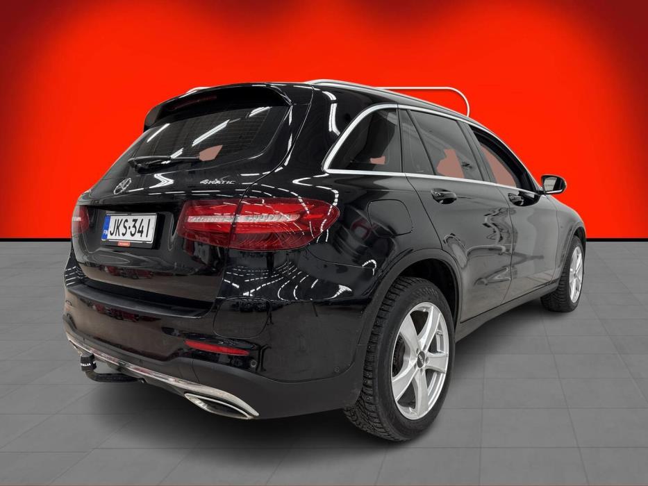 MERCEDES-BENZ GLC 2018