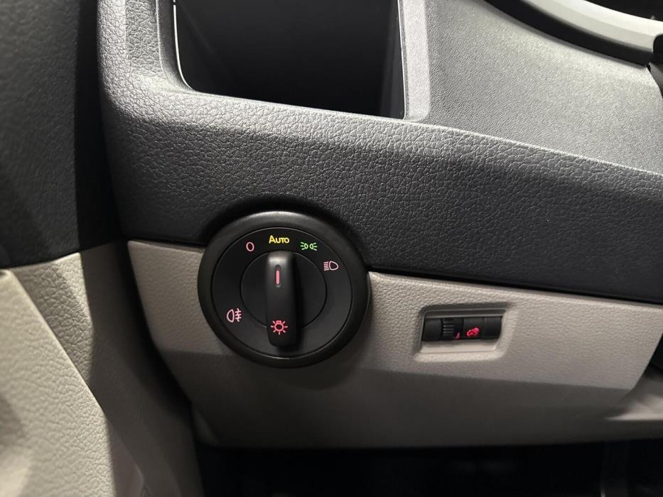 VOLKSWAGEN Transporter 2018