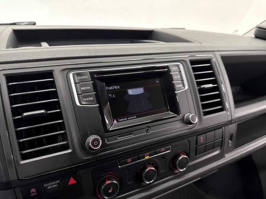 VOLKSWAGEN Transporter 2018