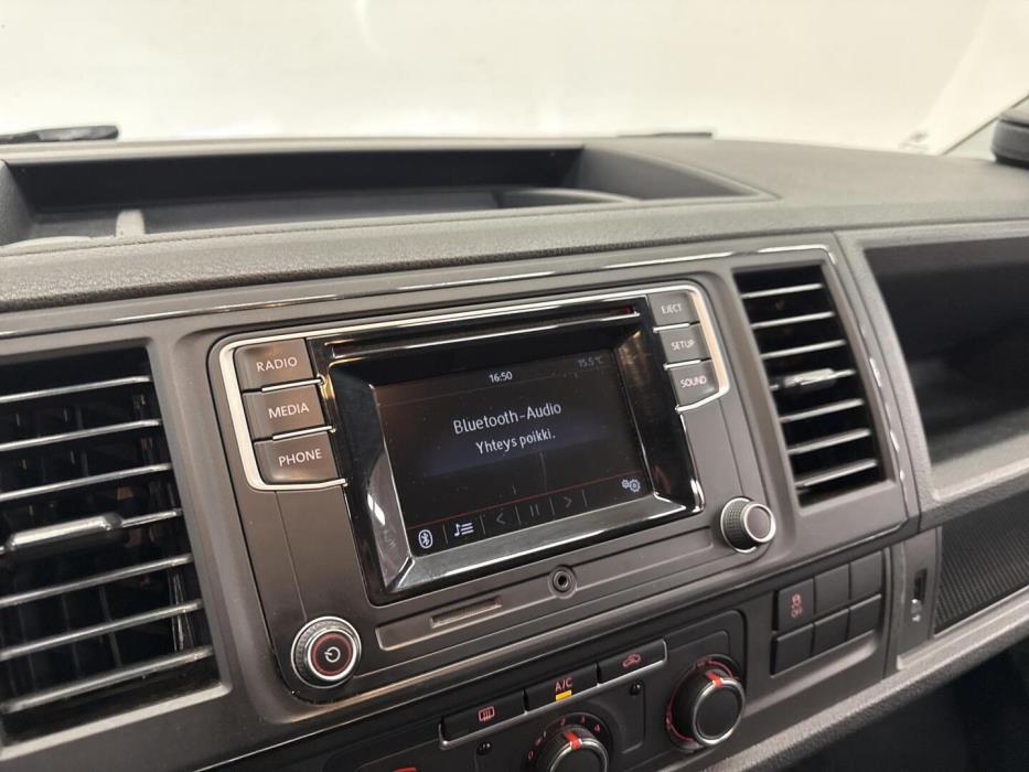 VOLKSWAGEN Transporter 2018