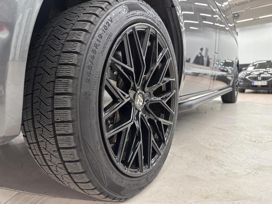 VOLKSWAGEN Transporter 2018