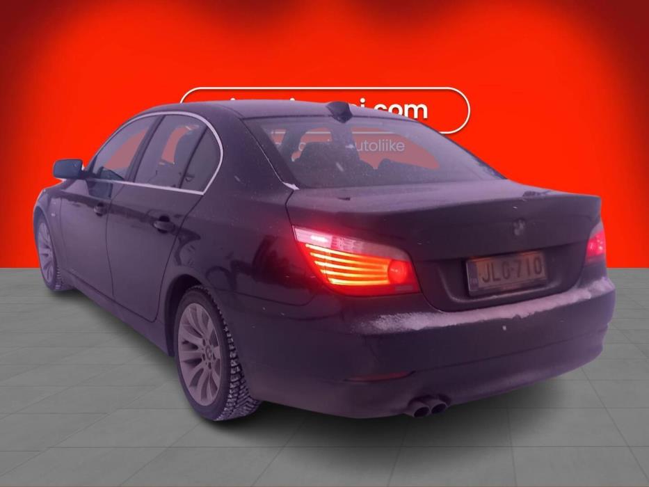 BMW 523 2008