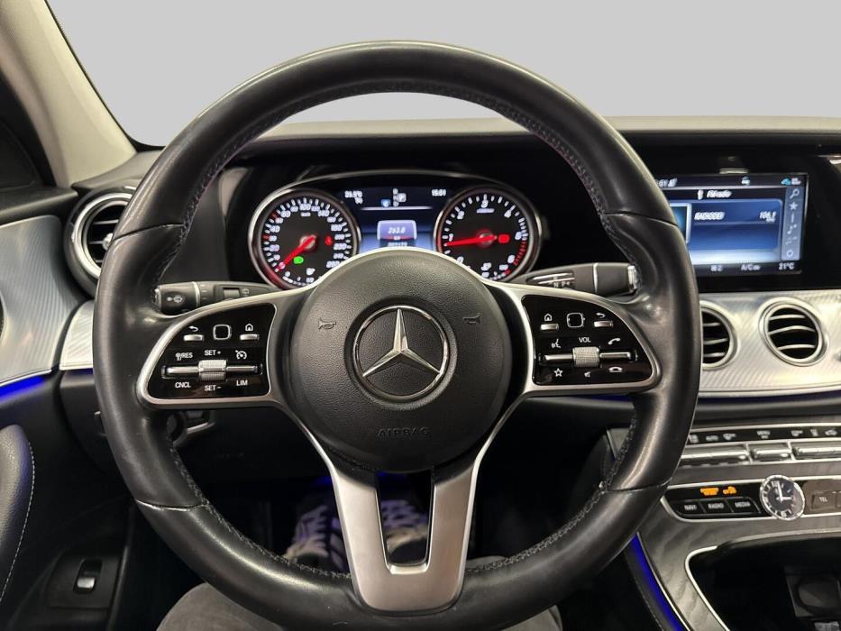 MERCEDES-BENZ E 2019