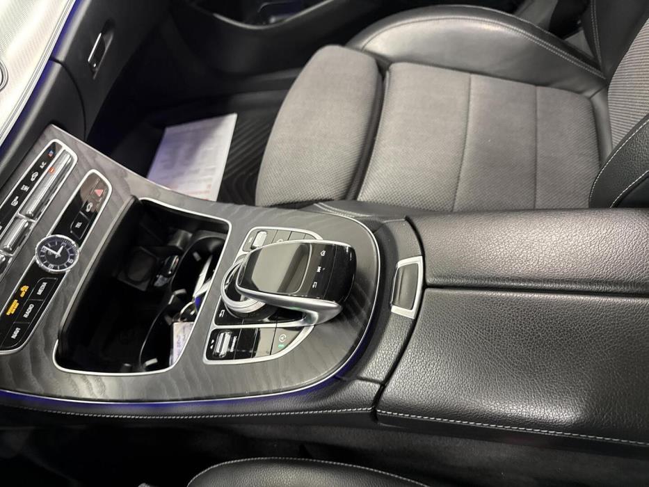 MERCEDES-BENZ E 2019