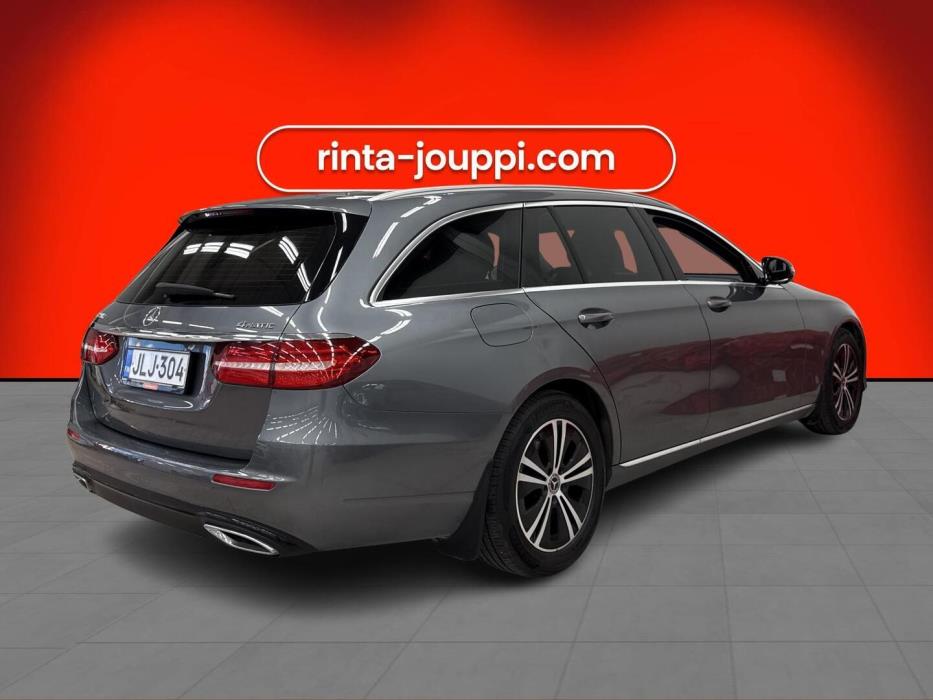 MERCEDES-BENZ E 2019