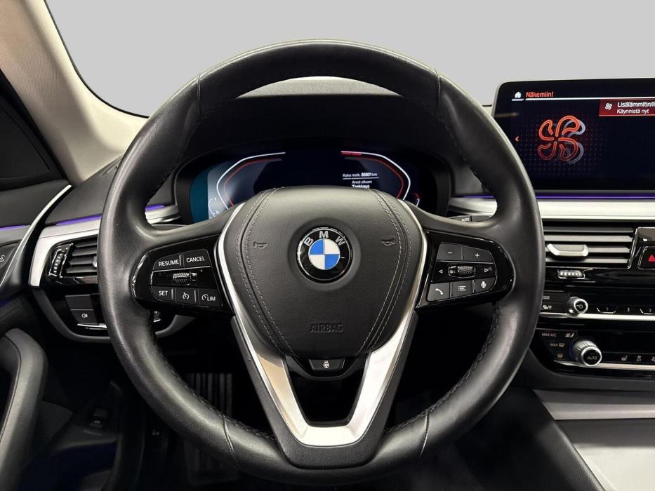 BMW 520 2021