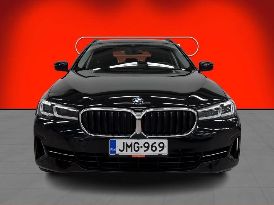 BMW 520 2021