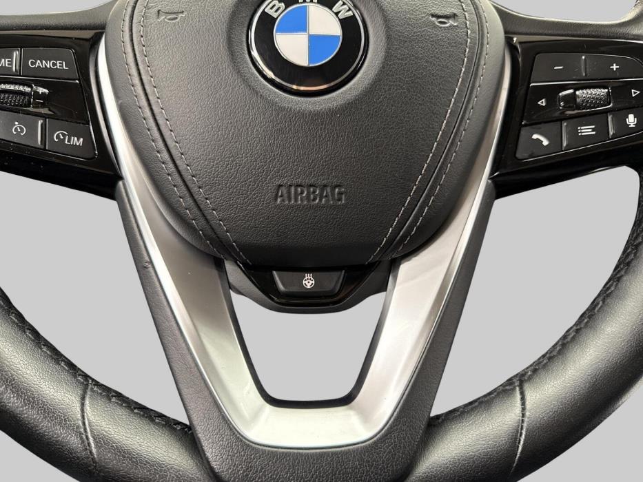 BMW 520 2021