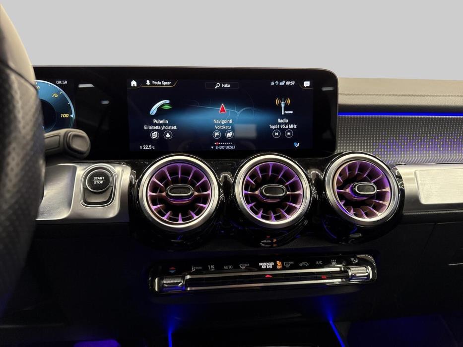 MERCEDES-BENZ EQB 2022