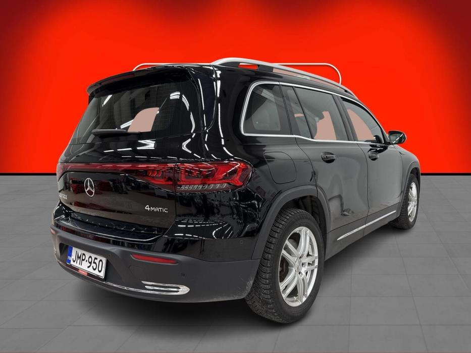 MERCEDES-BENZ EQB 2022