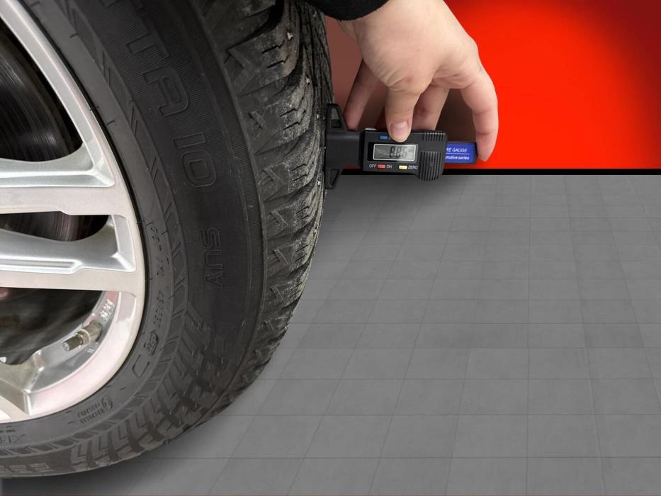 MERCEDES-BENZ EQB 2022