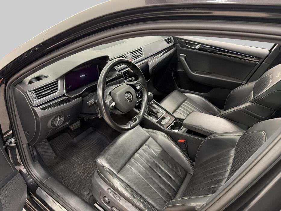 SKODA Superb 2020