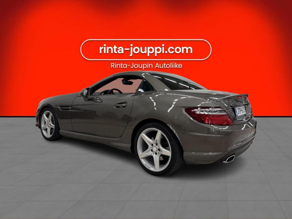 MERCEDES-BENZ SLK 2011