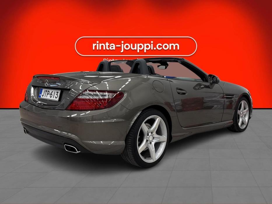 MERCEDES-BENZ SLK 2011