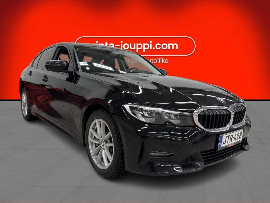 BMW 330 2020