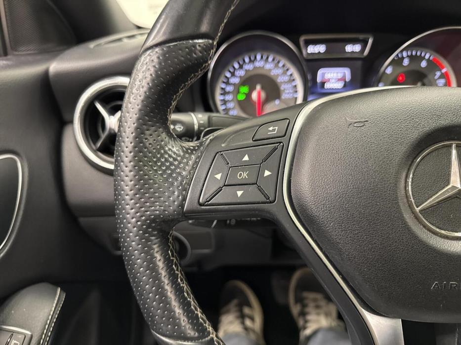 MERCEDES-BENZ CLA 2015