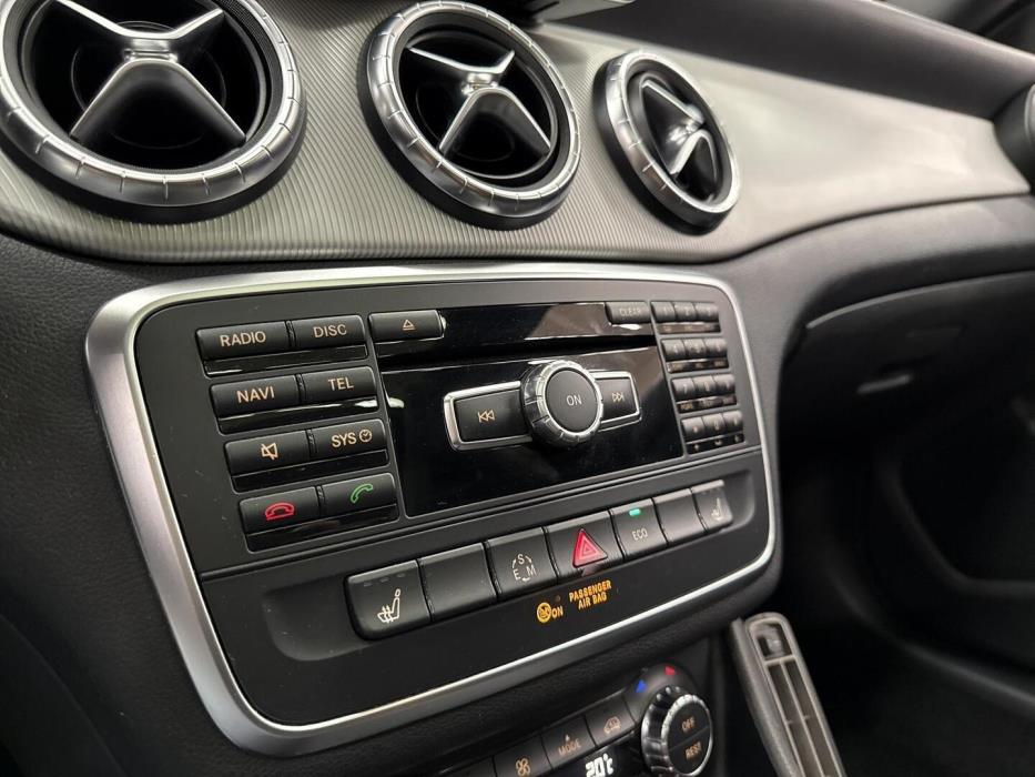 MERCEDES-BENZ CLA 2015