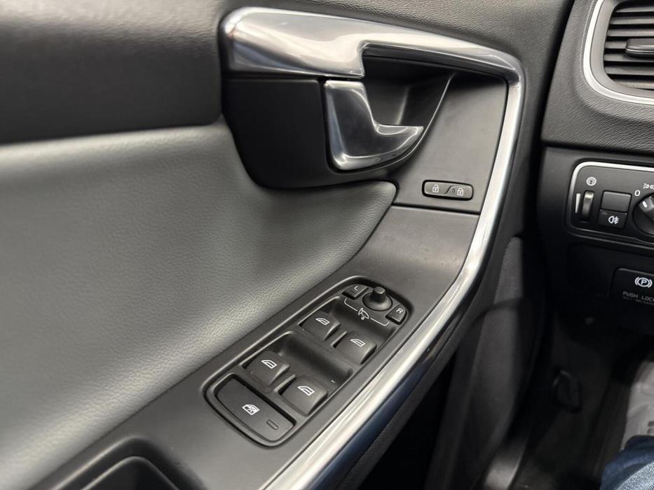 VOLVO S60 2014