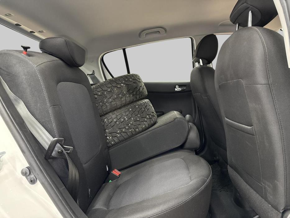 HYUNDAI i20 5d 2014