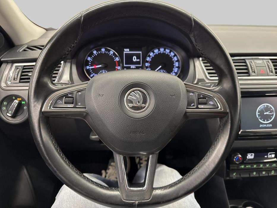 SKODA Rapid 2016