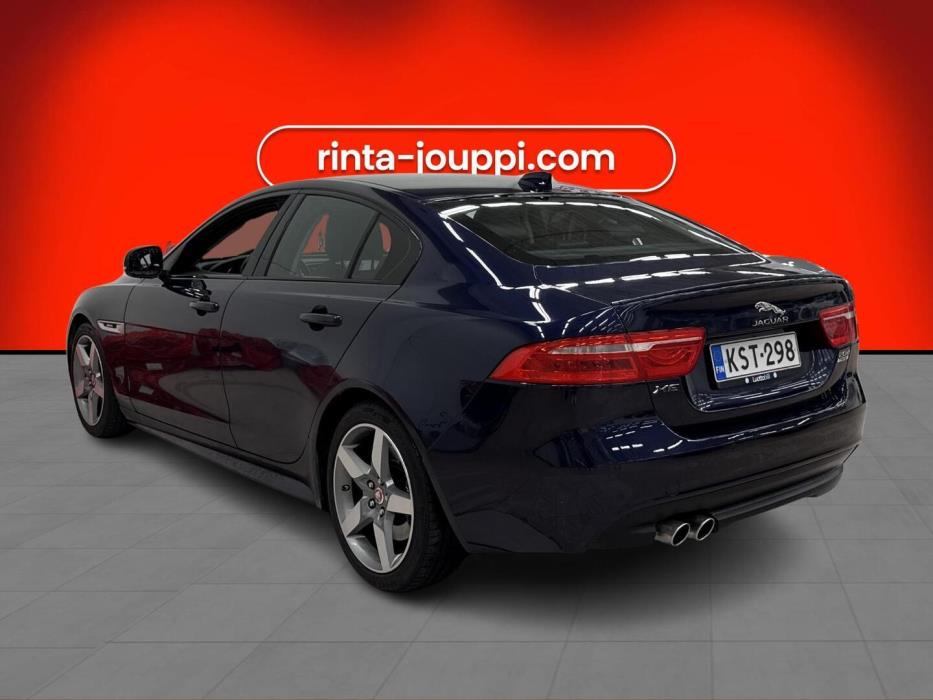 JAGUAR XE 2016