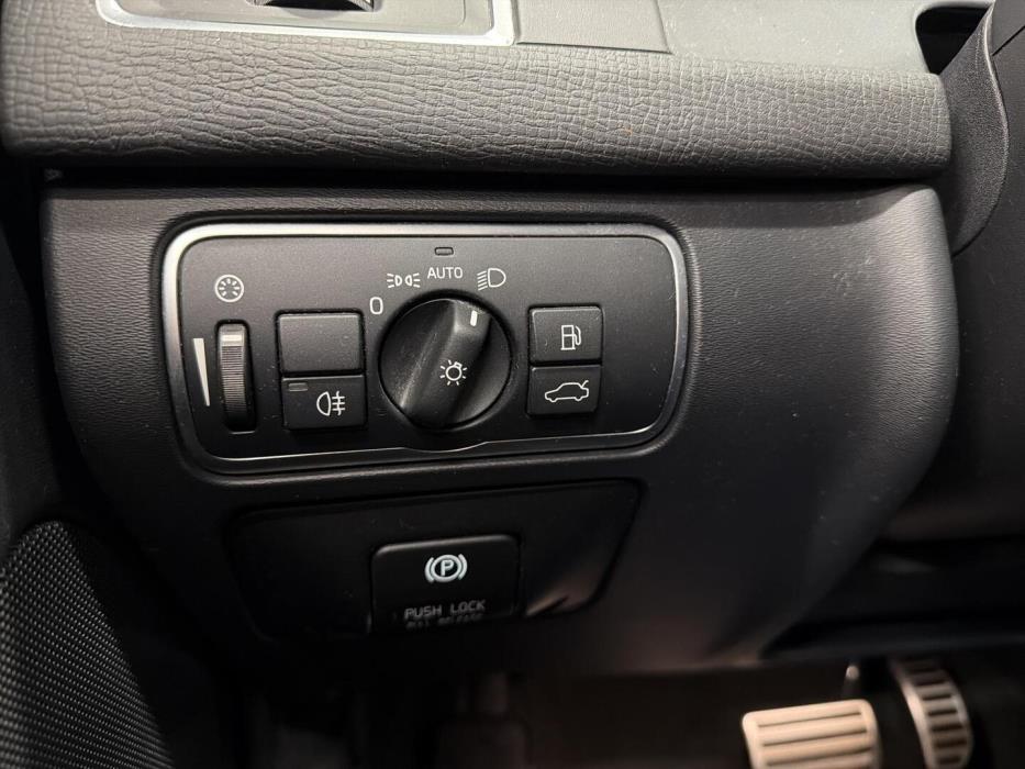 VOLVO XC60 2013