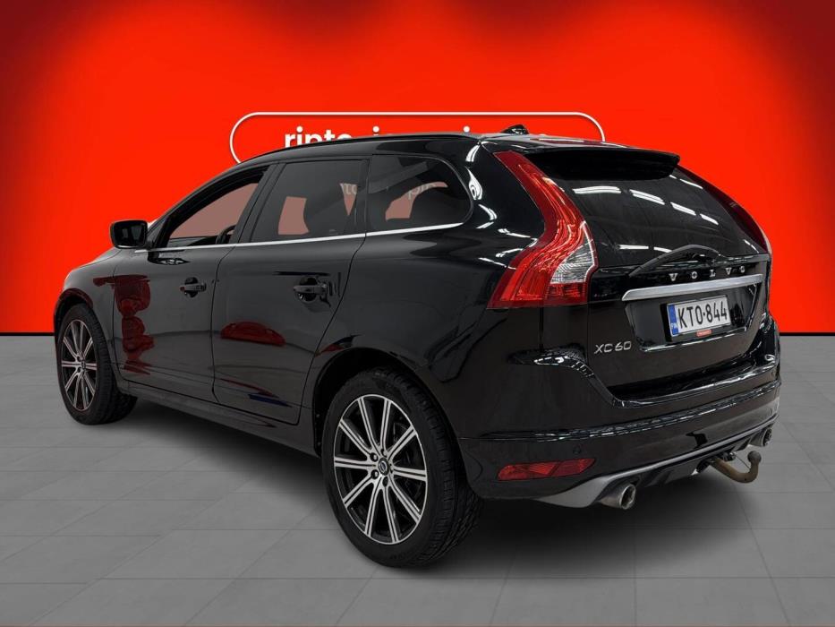 VOLVO XC60 2013