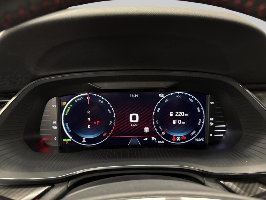 SKODA Octavia 2021