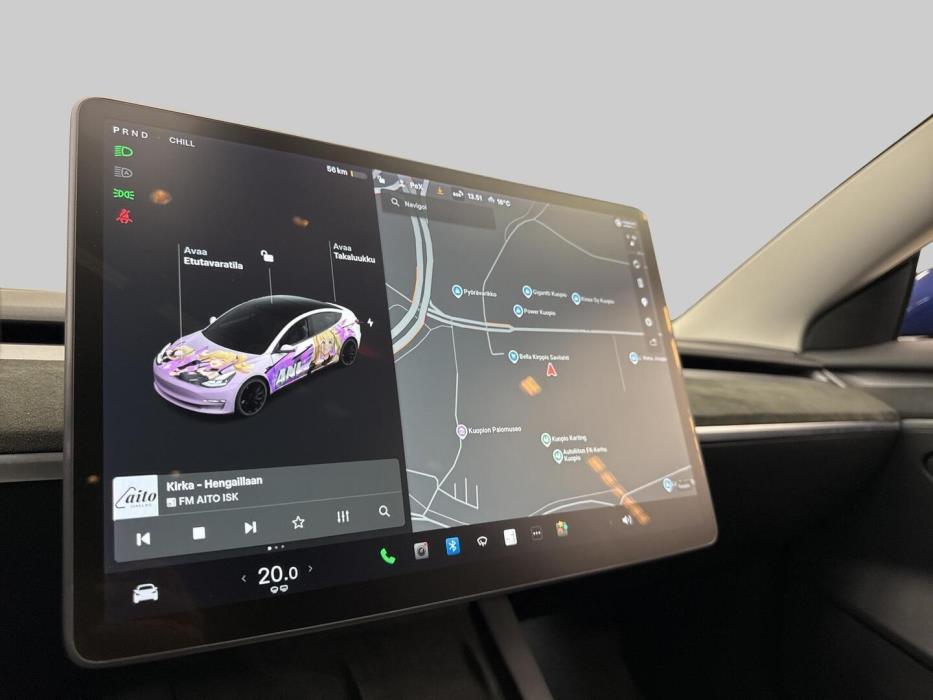TESLA Model 3 2022