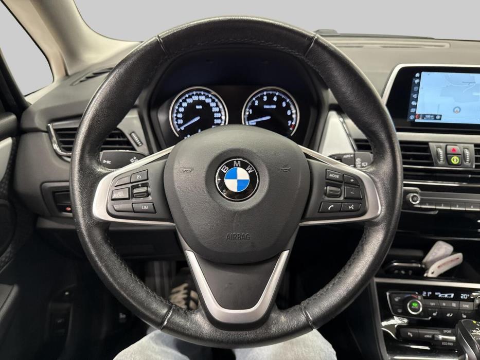 BMW 225 2019