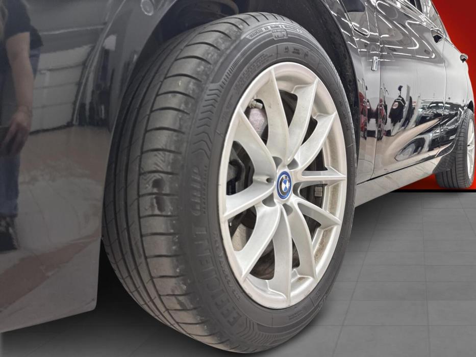 BMW 225 2019