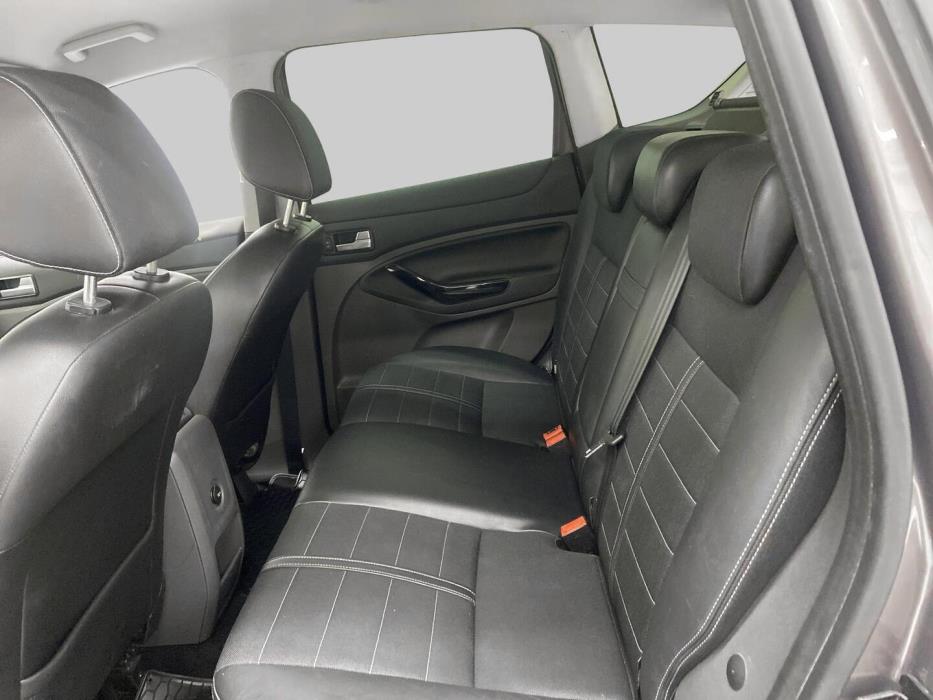 FORD Kuga 2012