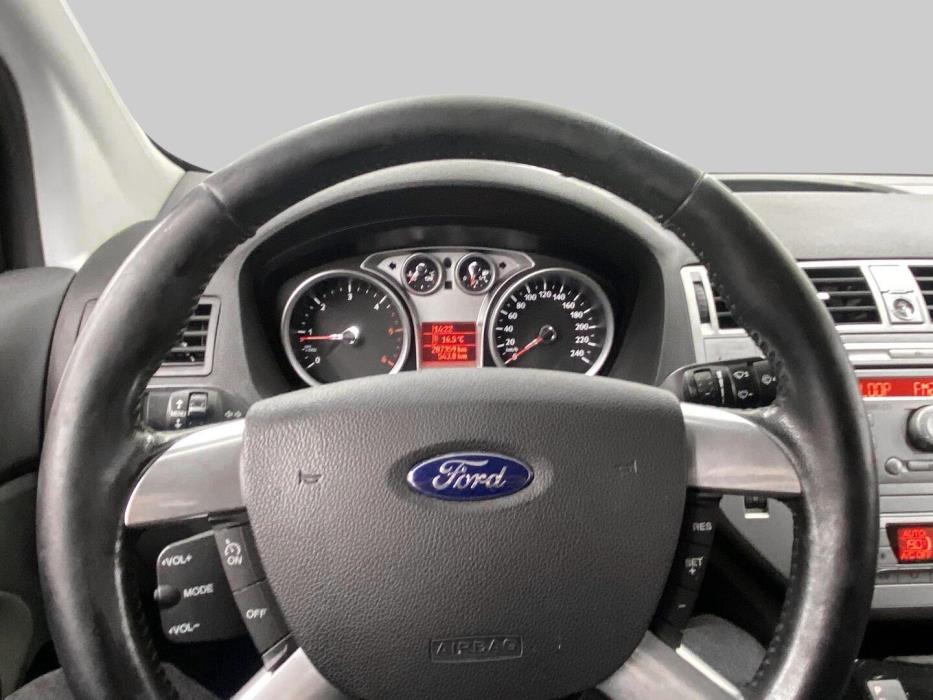 FORD Kuga 2012