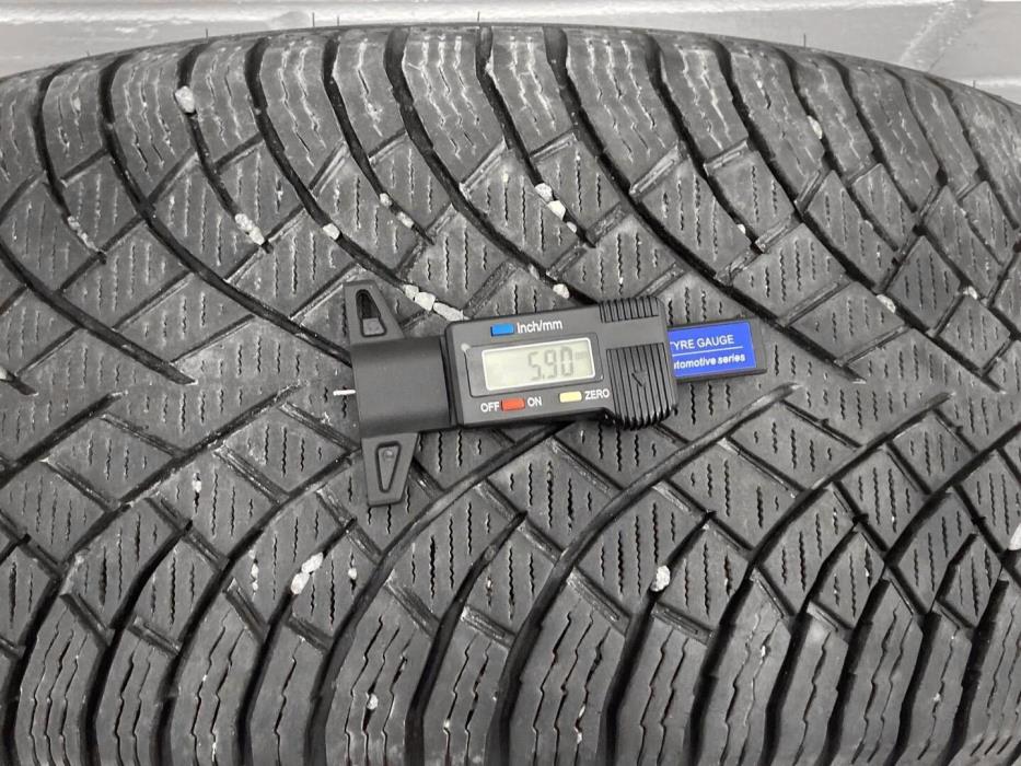 FORD Kuga 2012