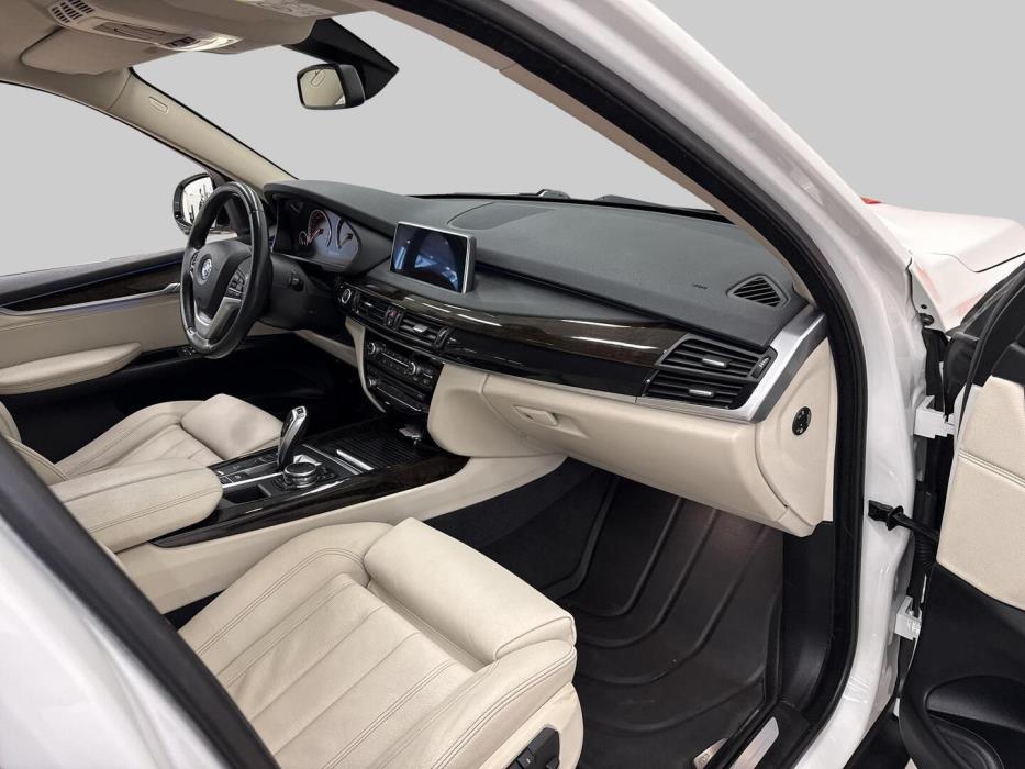 BMW X5 2016