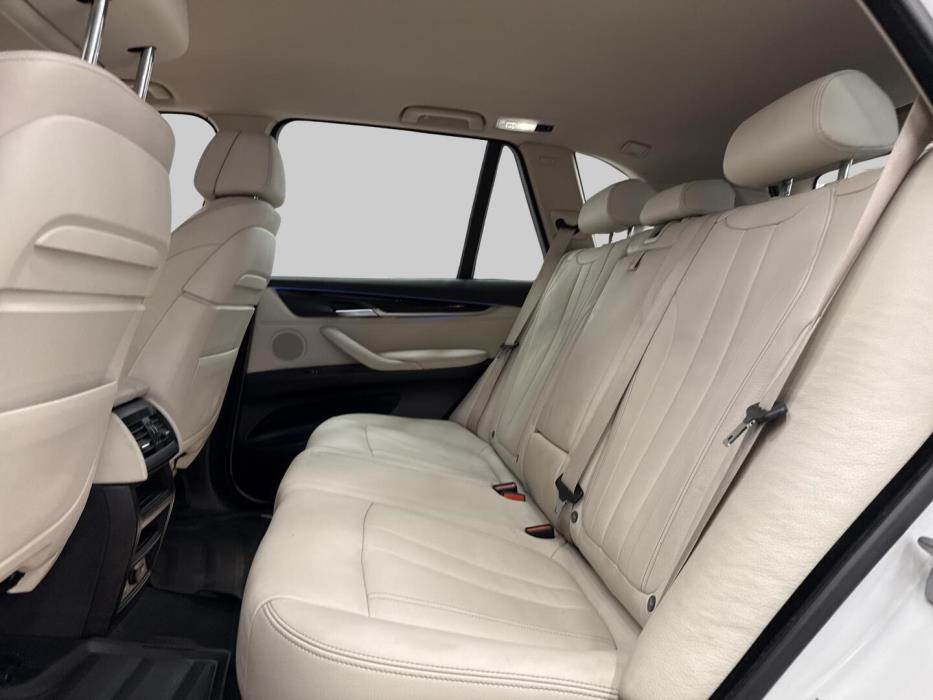 BMW X5 2016