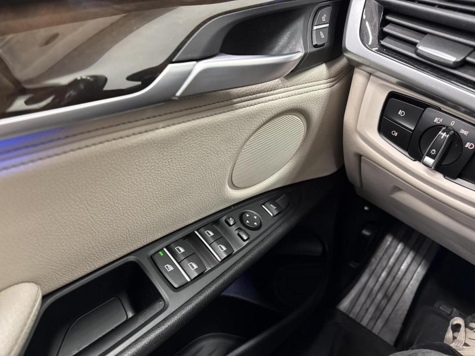 BMW X5 2016