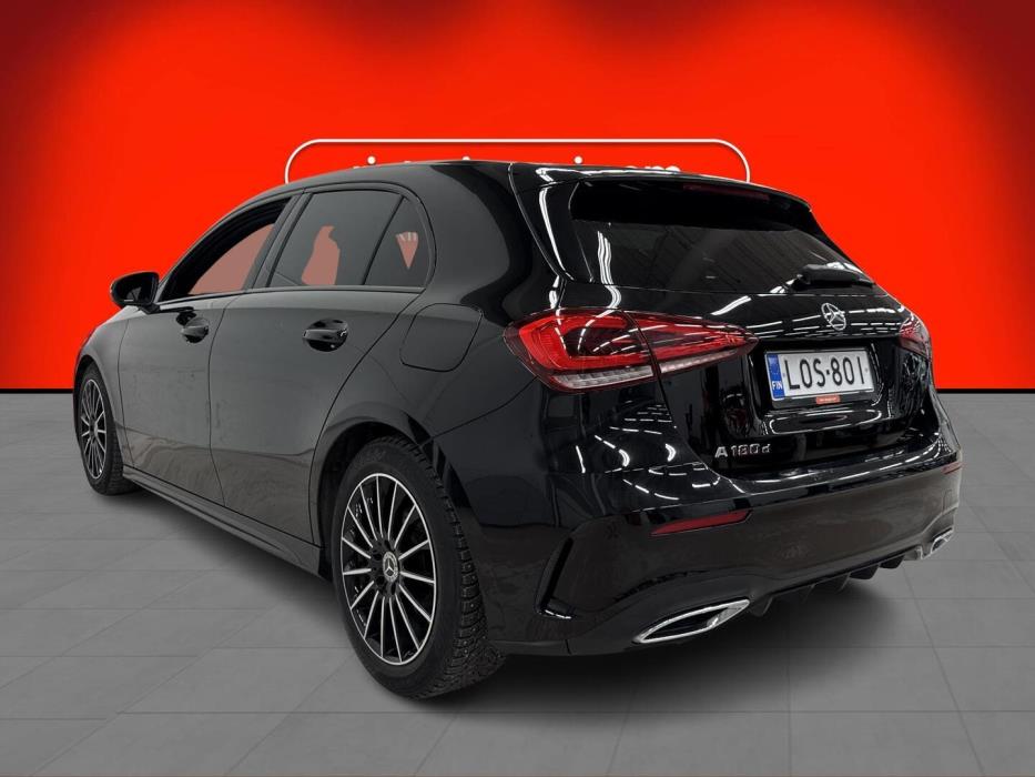 MERCEDES-BENZ A 2018