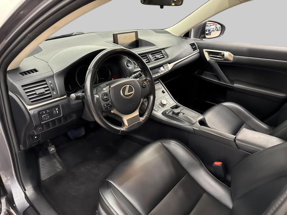 LEXUS CT 2017