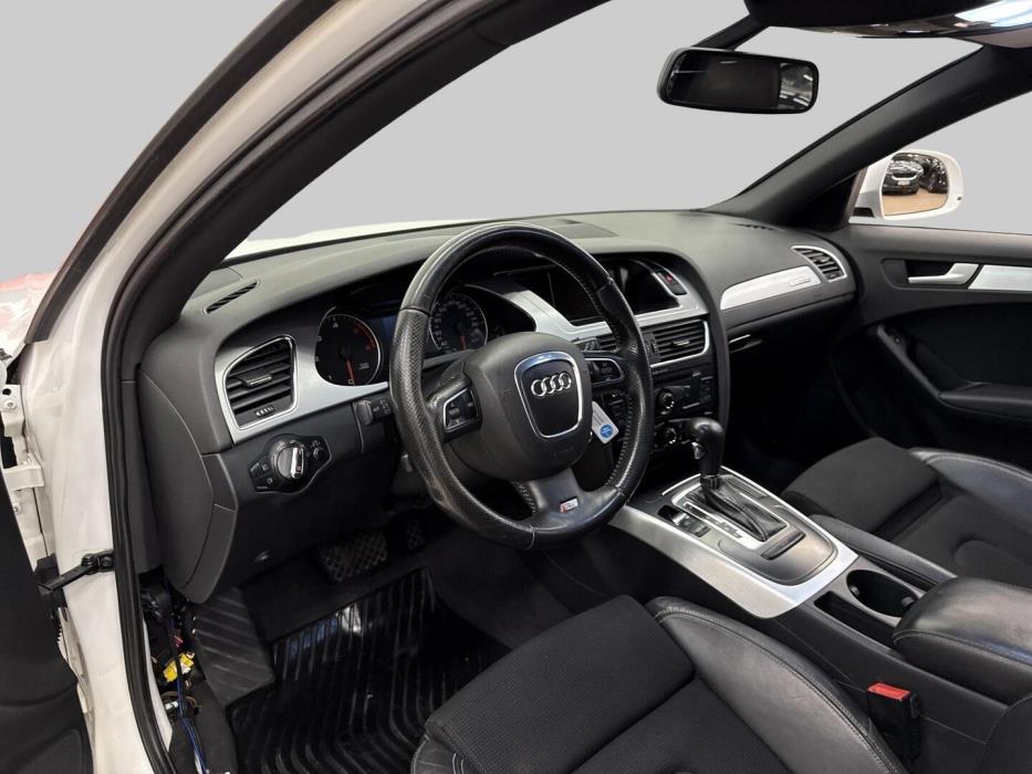 AUDI A4 2009
