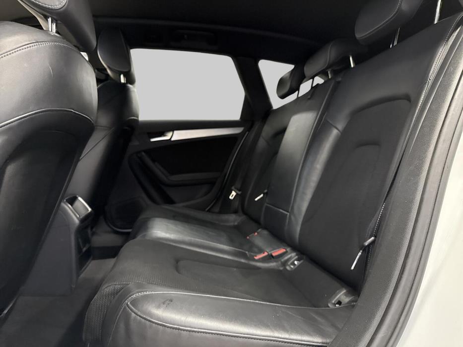 AUDI A4 2009