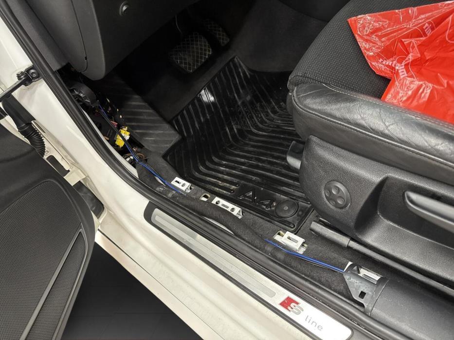AUDI A4 2009
